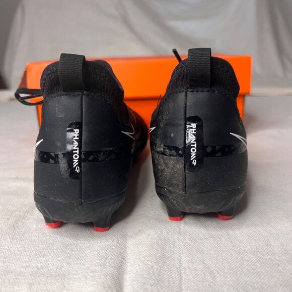 Nike Kids' Phantom Luna 2 Academy Turf Soccer Cleats  DC0813 - Picture 6 of 16